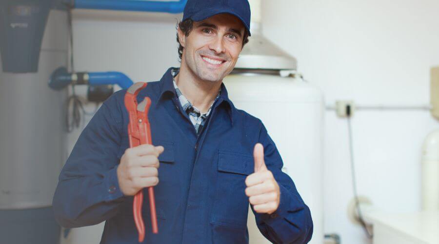 Professional Tankless Water Heater Installation in Farmland, IN